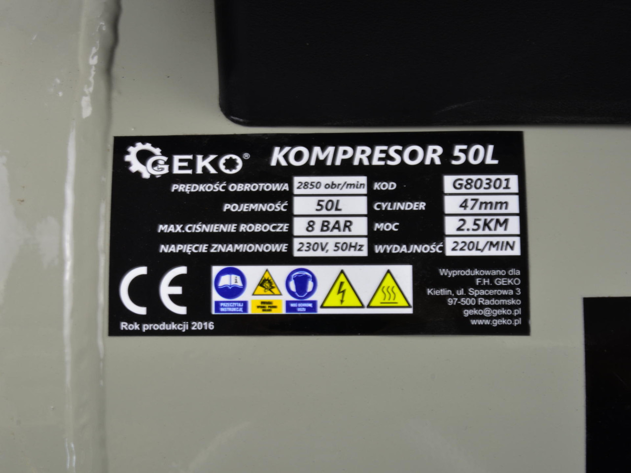 Kompresor za Vazduh Zrak 50L 8Bar 210 L/min GEKO G80301