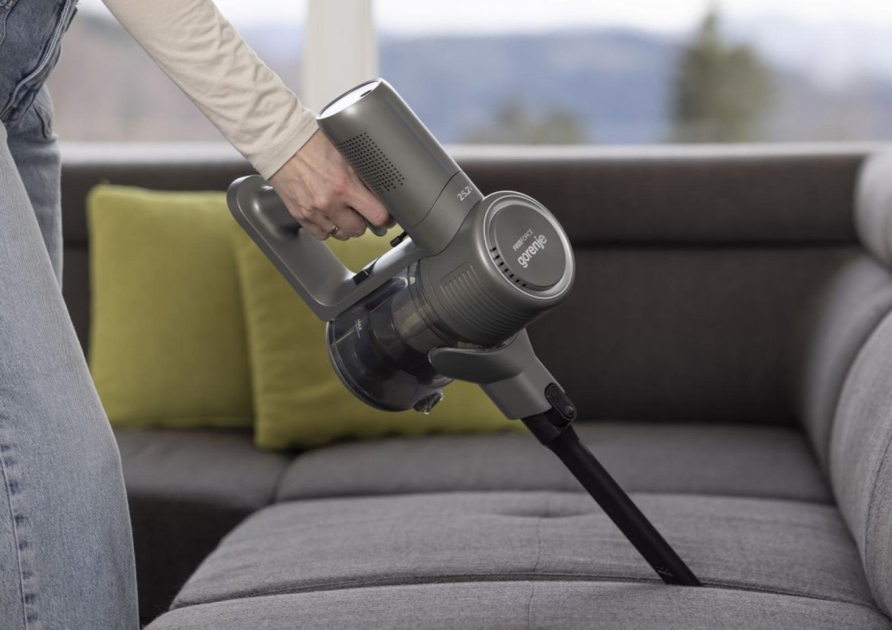 Gorenje štapni usisivač SVC252420FFA