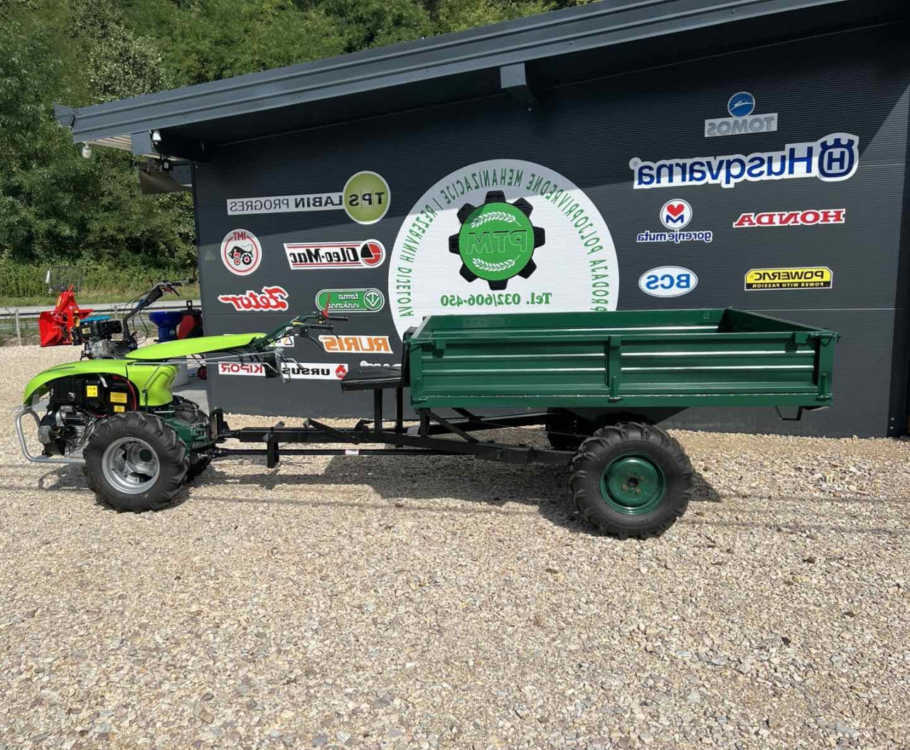 Motokultivator traktor freza  labin kardanska prikolica novo