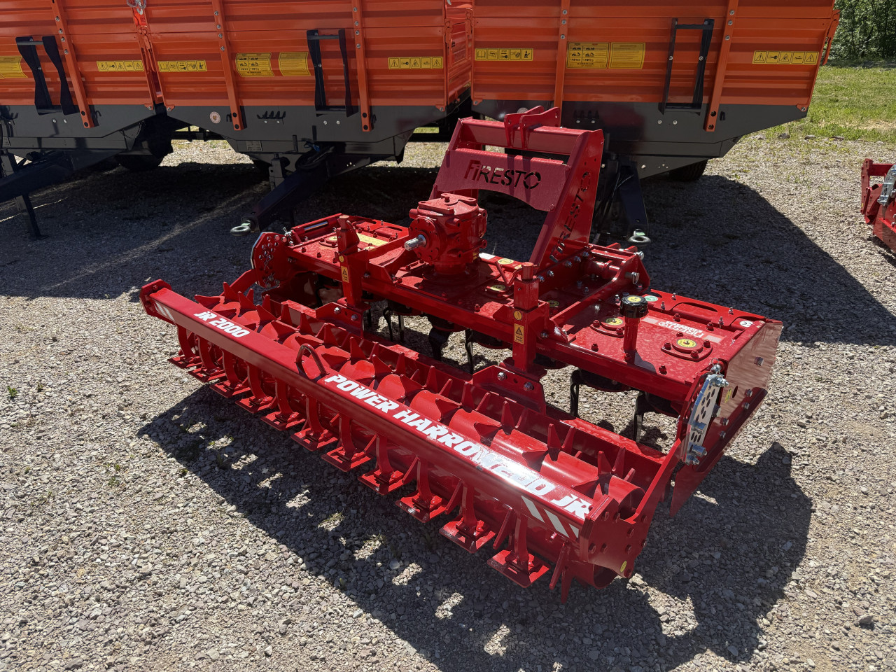 Traktor  freza  rotodrljača FIRESTO 200 225 250 roto drljača