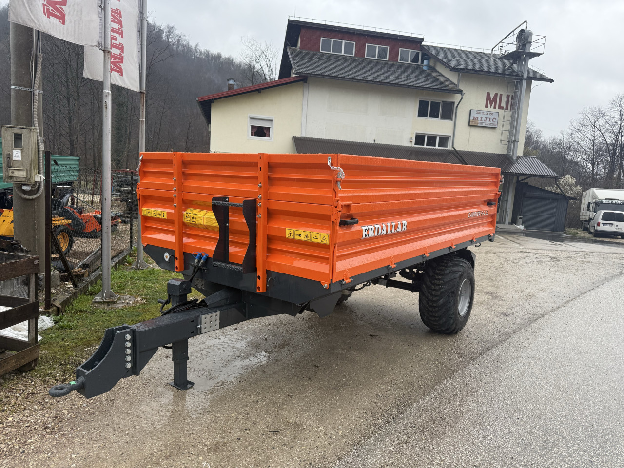 Traktor traktorska prikolica ERDALLAR  Turska novo 4T 5T