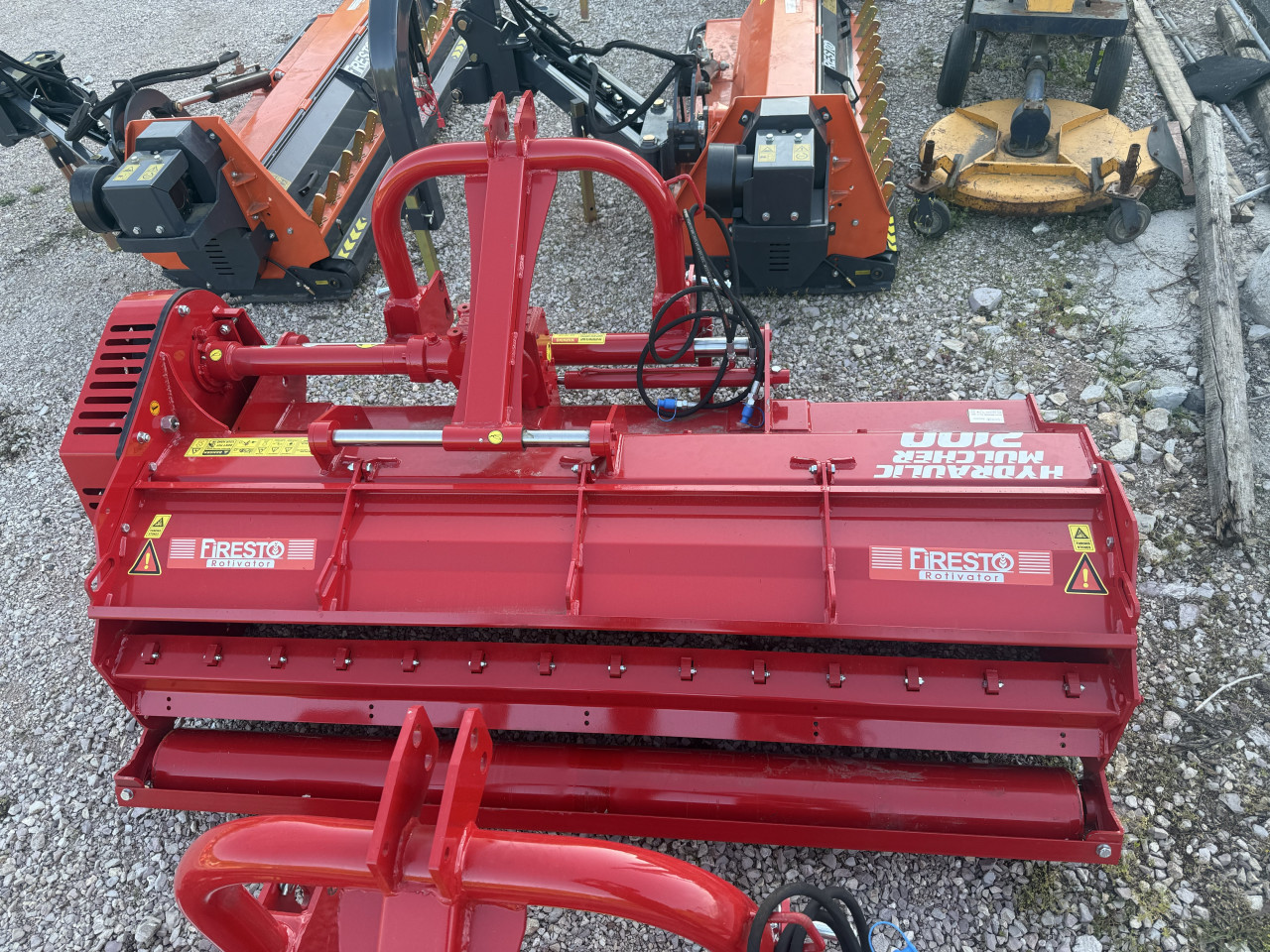 Traktor malčer mulčer tarup FIRESTO 210 teski 700 kg
