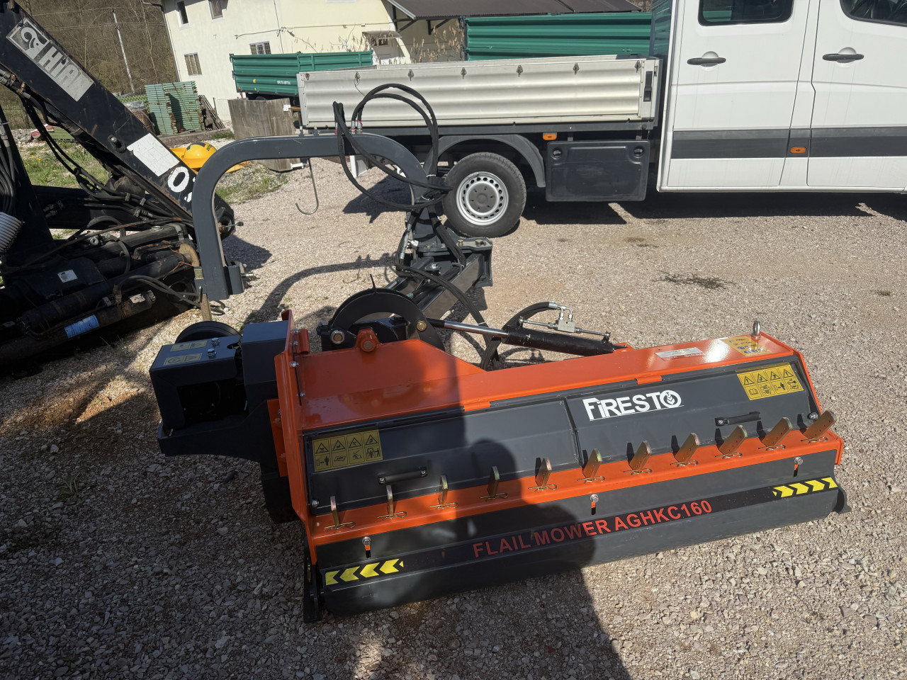 Malčer mulčer 160 180 200 komunalni  AKCIJA na ruci novo traktor