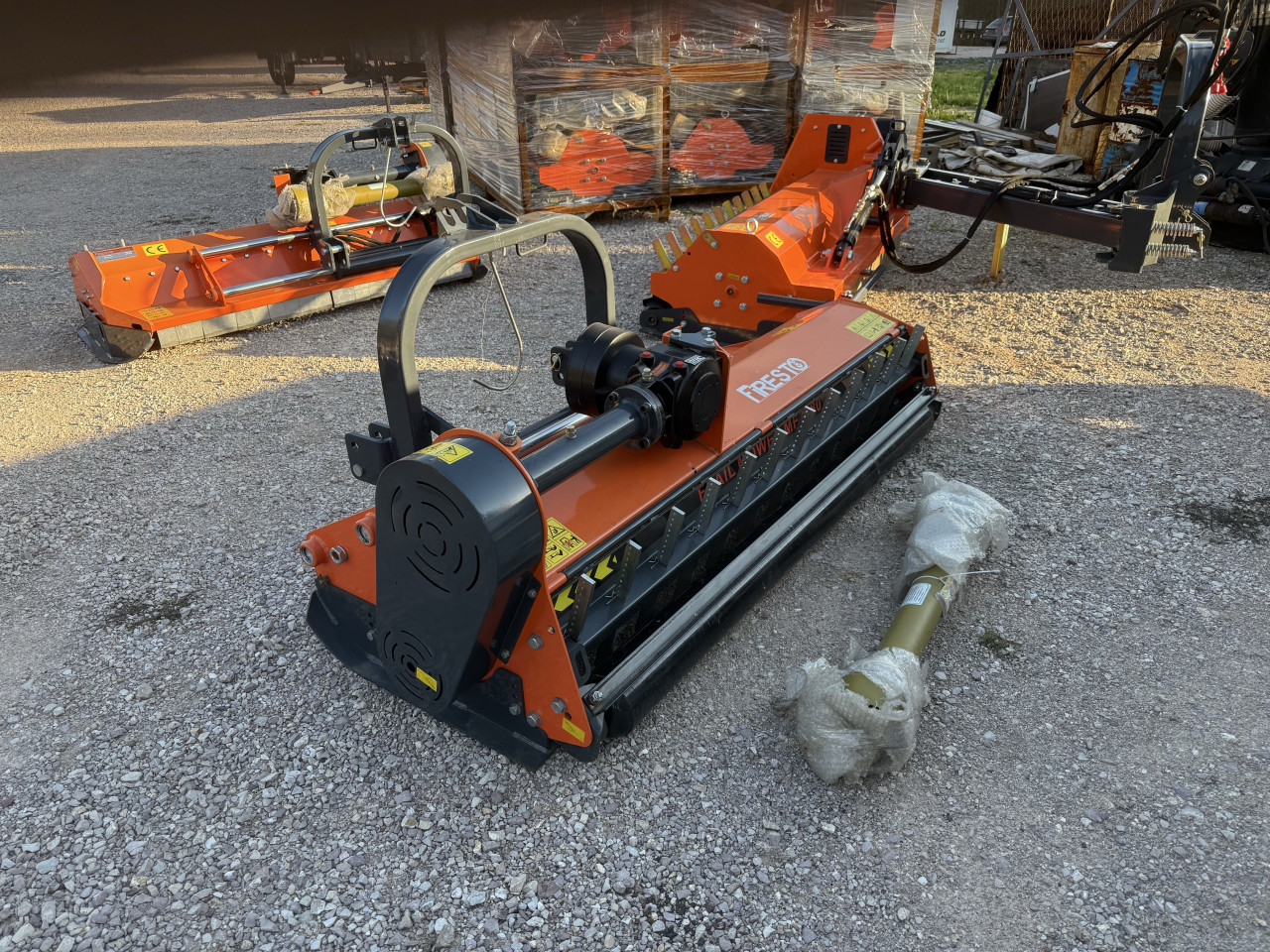 Traktor malcer mulcer tarup AKCIJA   FIRESTO MFZ 180