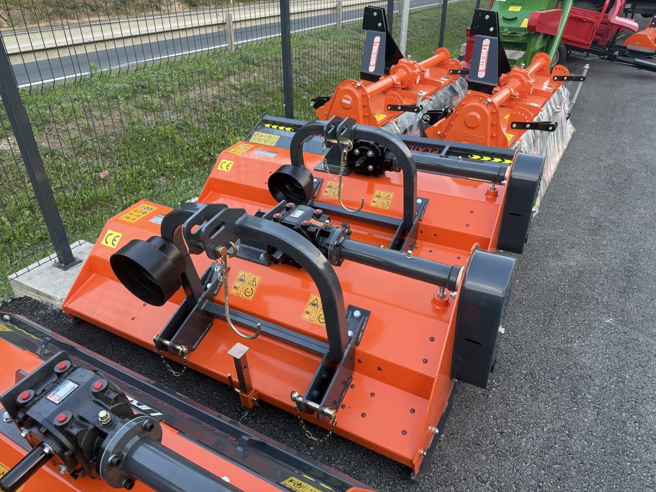 Traktor malčer mulčer tarup  125 155 165 175 195 AKCIJA  novo