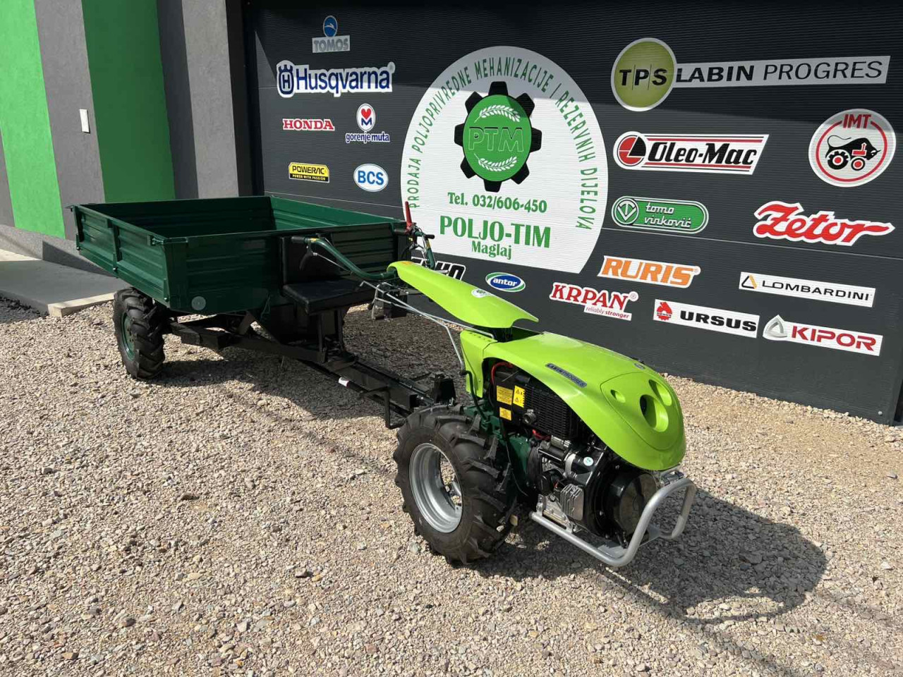 Motokultivator traktor freza  labin kardanska prikolica novo
