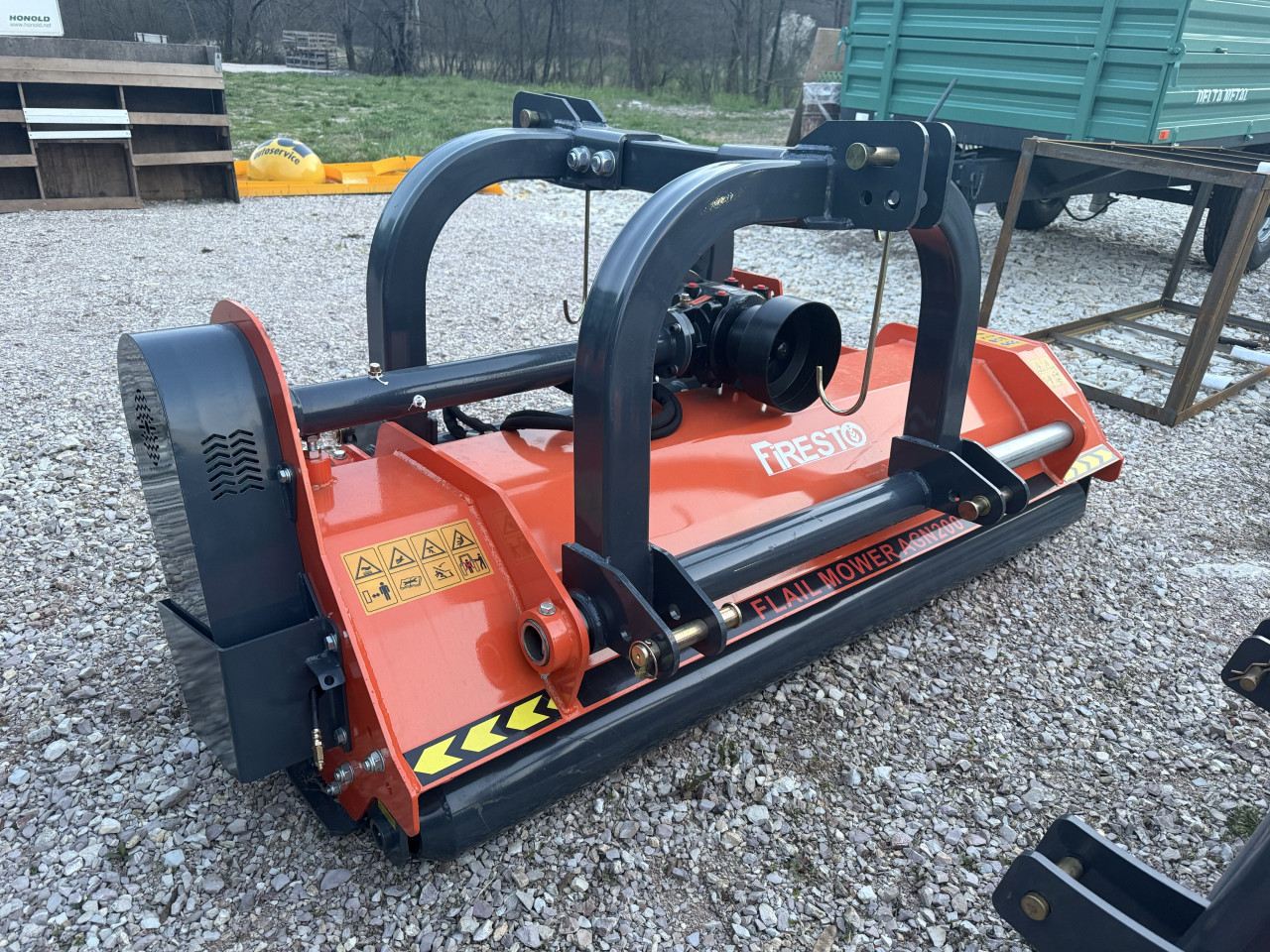 Traktor malčer mulčer tarup Firesto teški agn 200 i 220 cm
