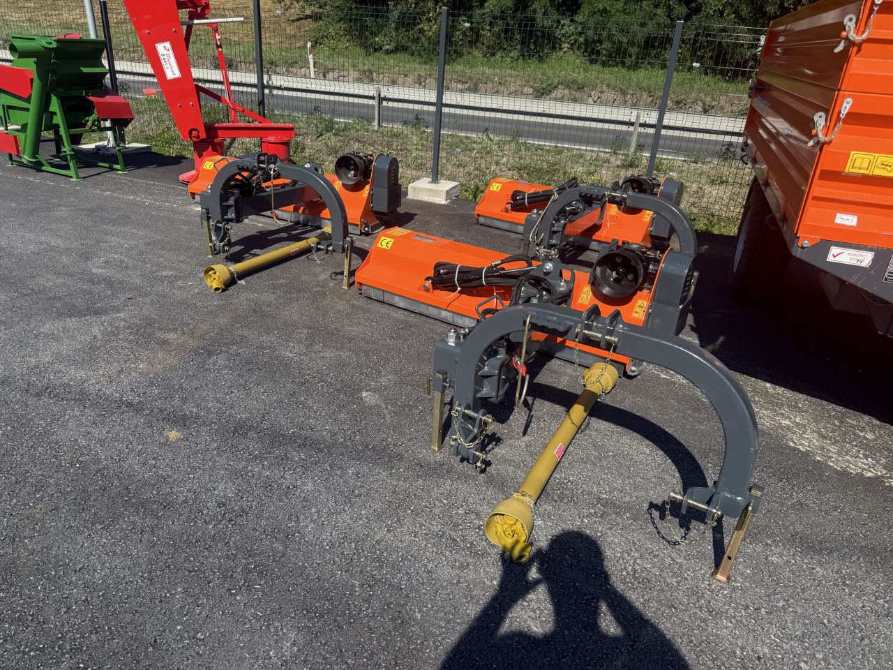 Traktor malčer mulčer tarup 125 145 165 komunalni Firesto