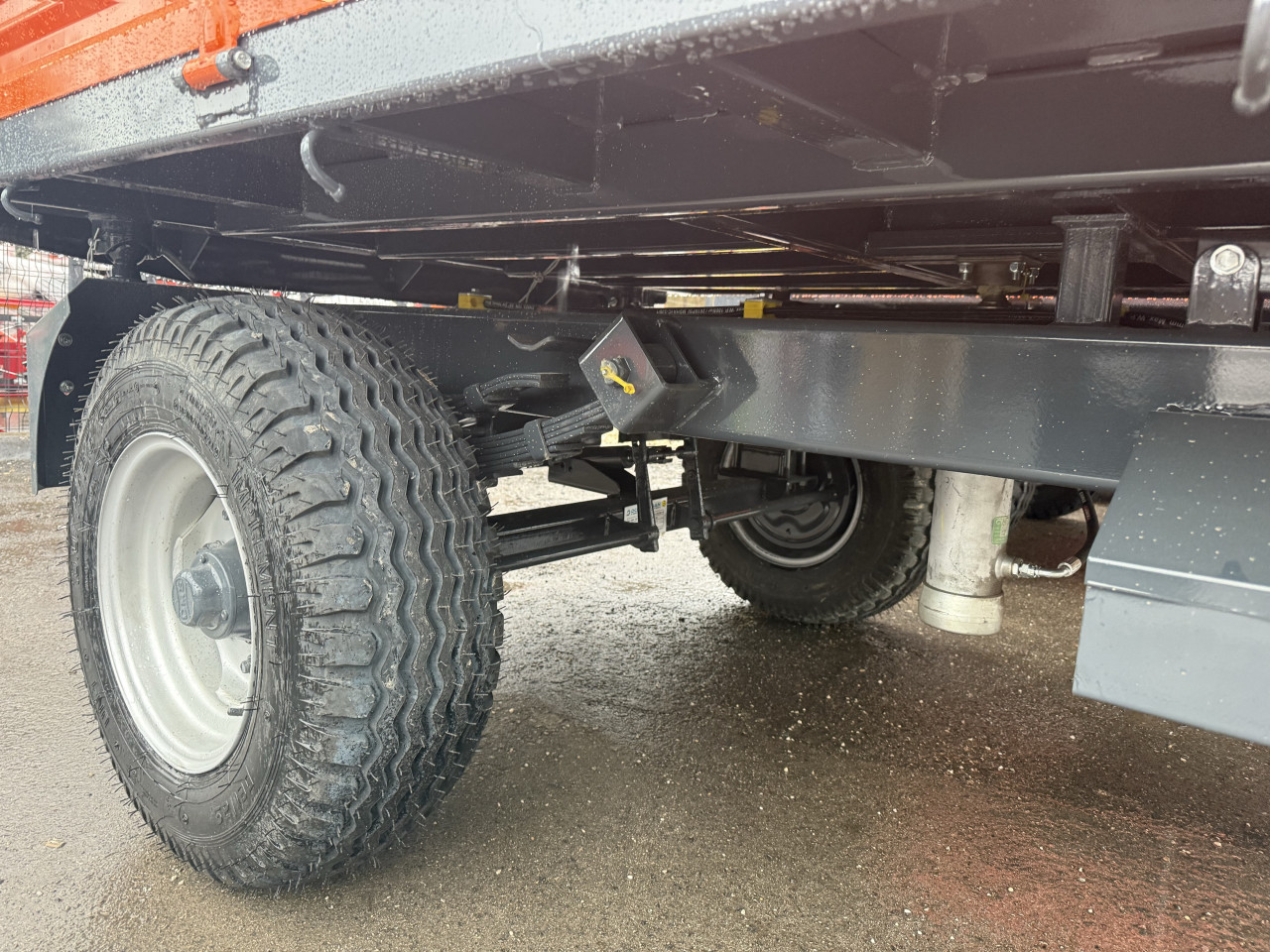 Traktor traktorska prikolica ERDALLAR 4T NOVO