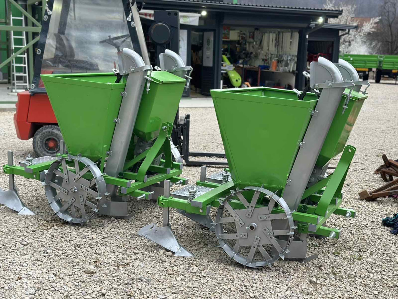 Sadilica za krompir 2 reda Bomet