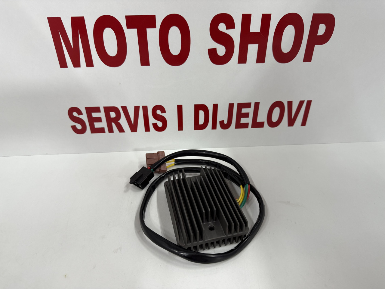 Regler za motor