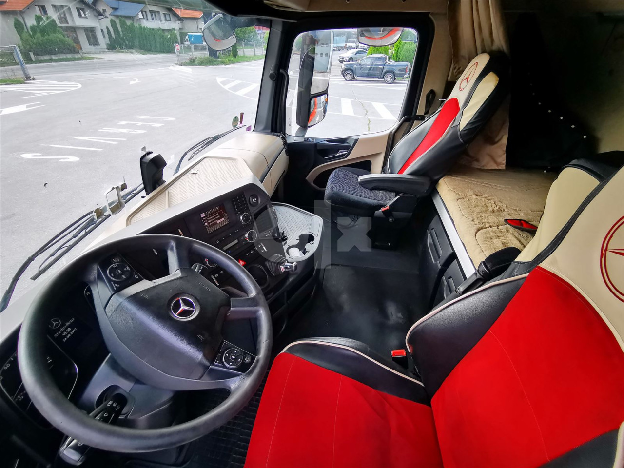 Mercedes-Benz Actros 1845 (427) - TEGLJAČ