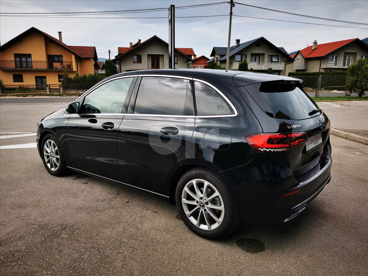 Mercedes-Benz B 180d (429)