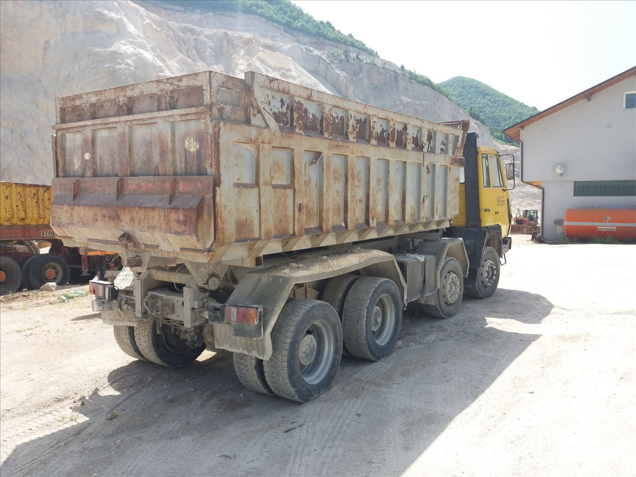 Steyr 33S31 (183) - KIPER 4 OSOVINE