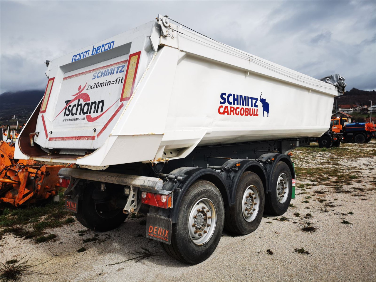 Schmitz Cargobull SKI 24 (417) - POLUPRIKOLICA 3 OSOVINE / KIPA