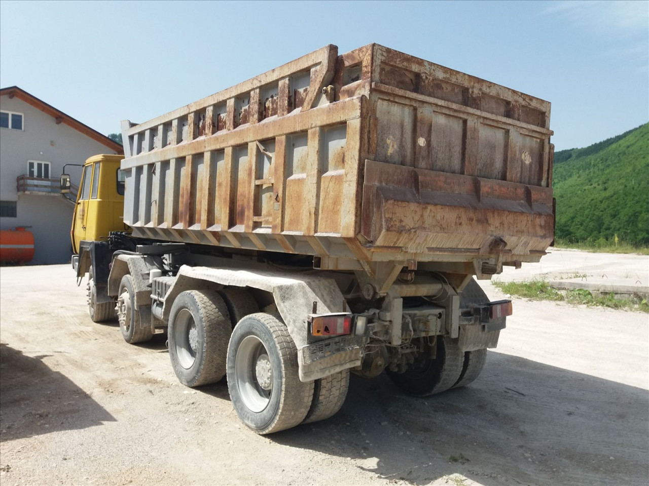 Steyr 33S31 (183) - KIPER 4 OSOVINE