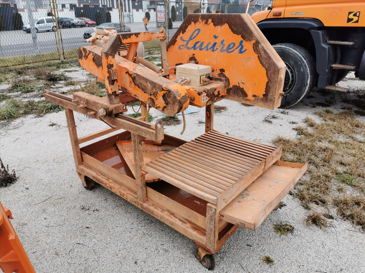 Golz  BS900 (337) - REZAČ KAMENA