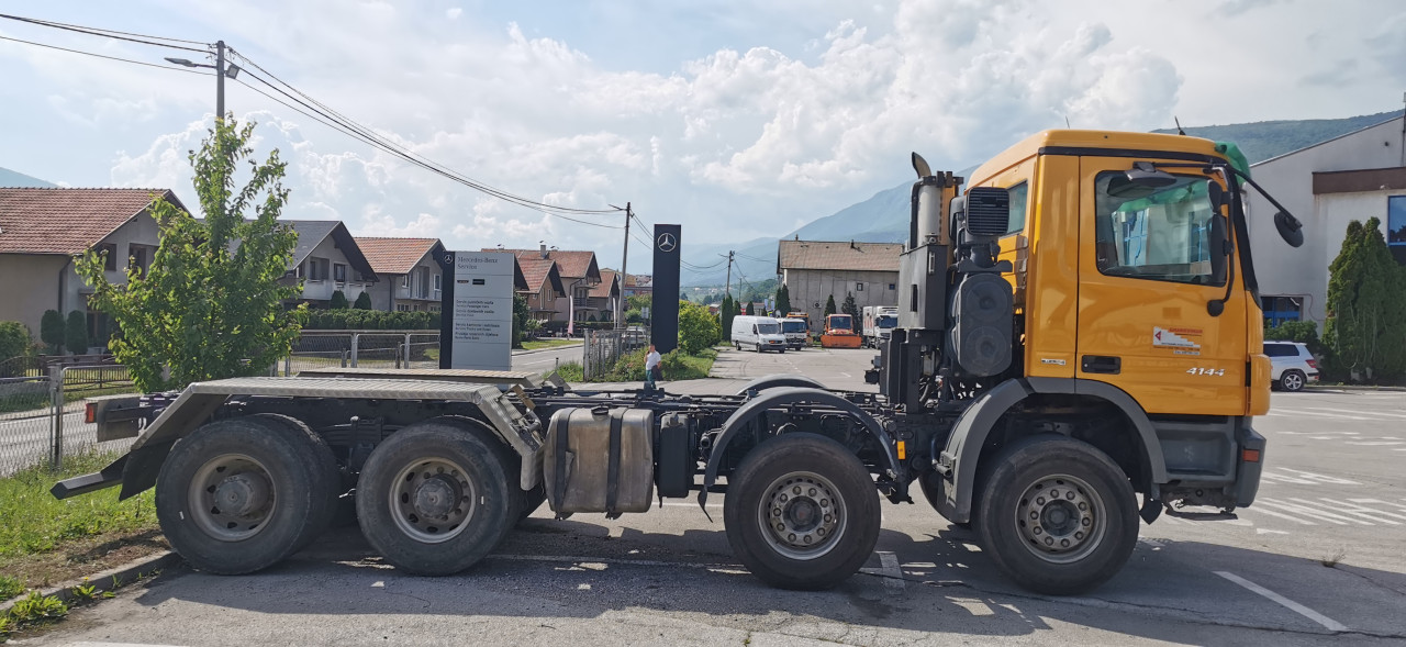 Mercedes-Benz Actros 4144 K (349)  - MIKSER / KIPER 4 OSOVINE