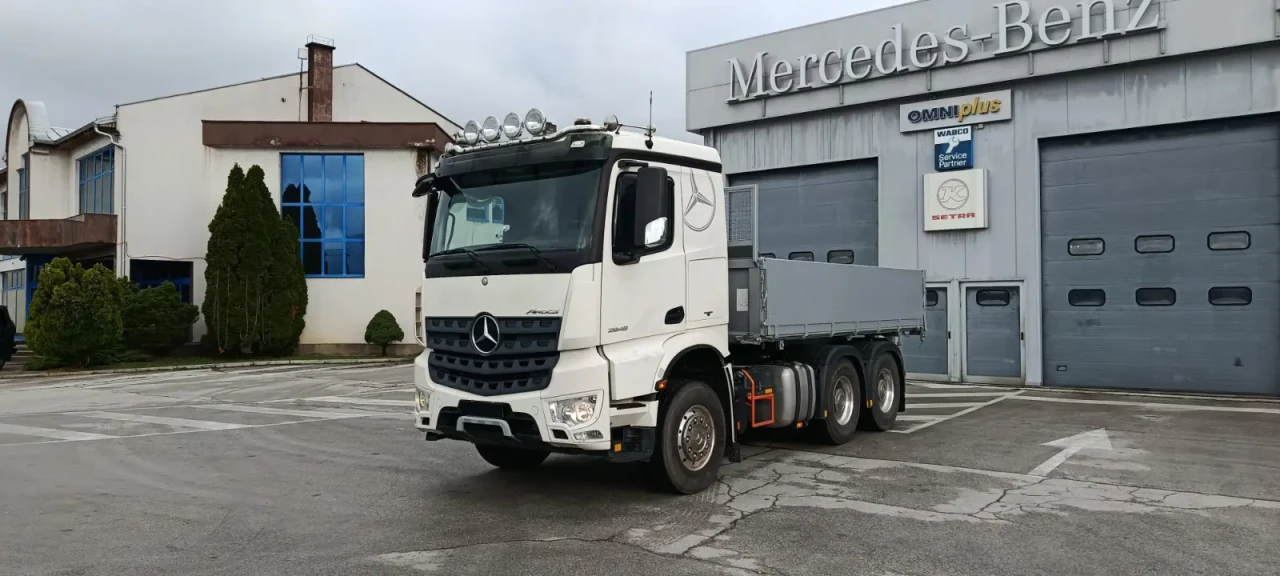Mercedes-Benz  Arocs 2648 (440) - KIPER