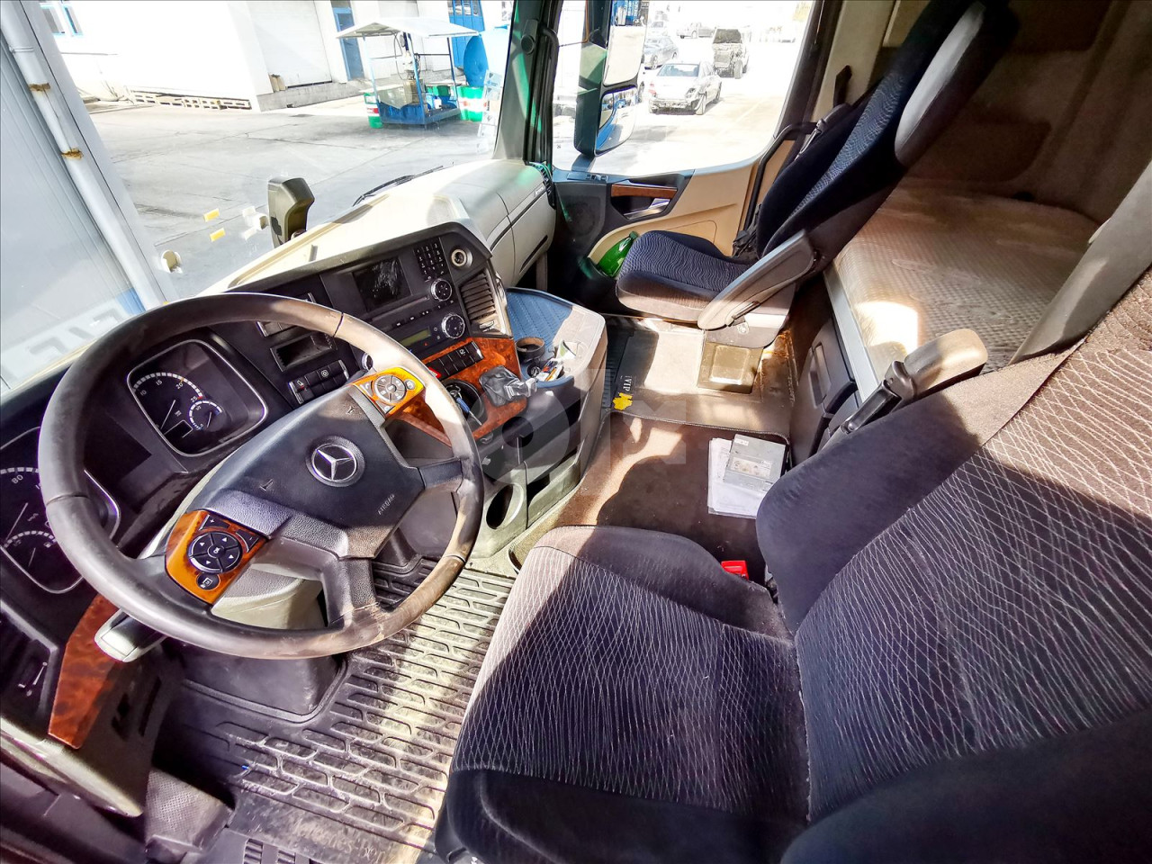 Mercedes-Benz Actros 1845 (412) - TEGLJAČ