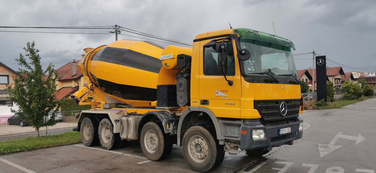 Mercedes-Benz Actros 4144 K (349)  - MIKSER / KIPER 4 OSOVINE