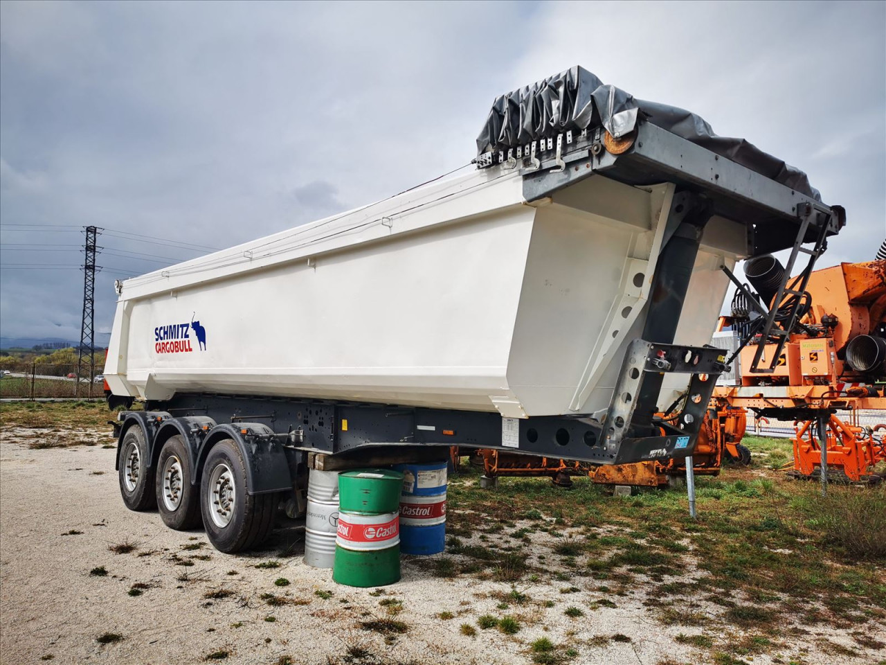 Schmitz Cargobull SKI 24 (417) - POLUPRIKOLICA 3 OSOVINE / KIPA