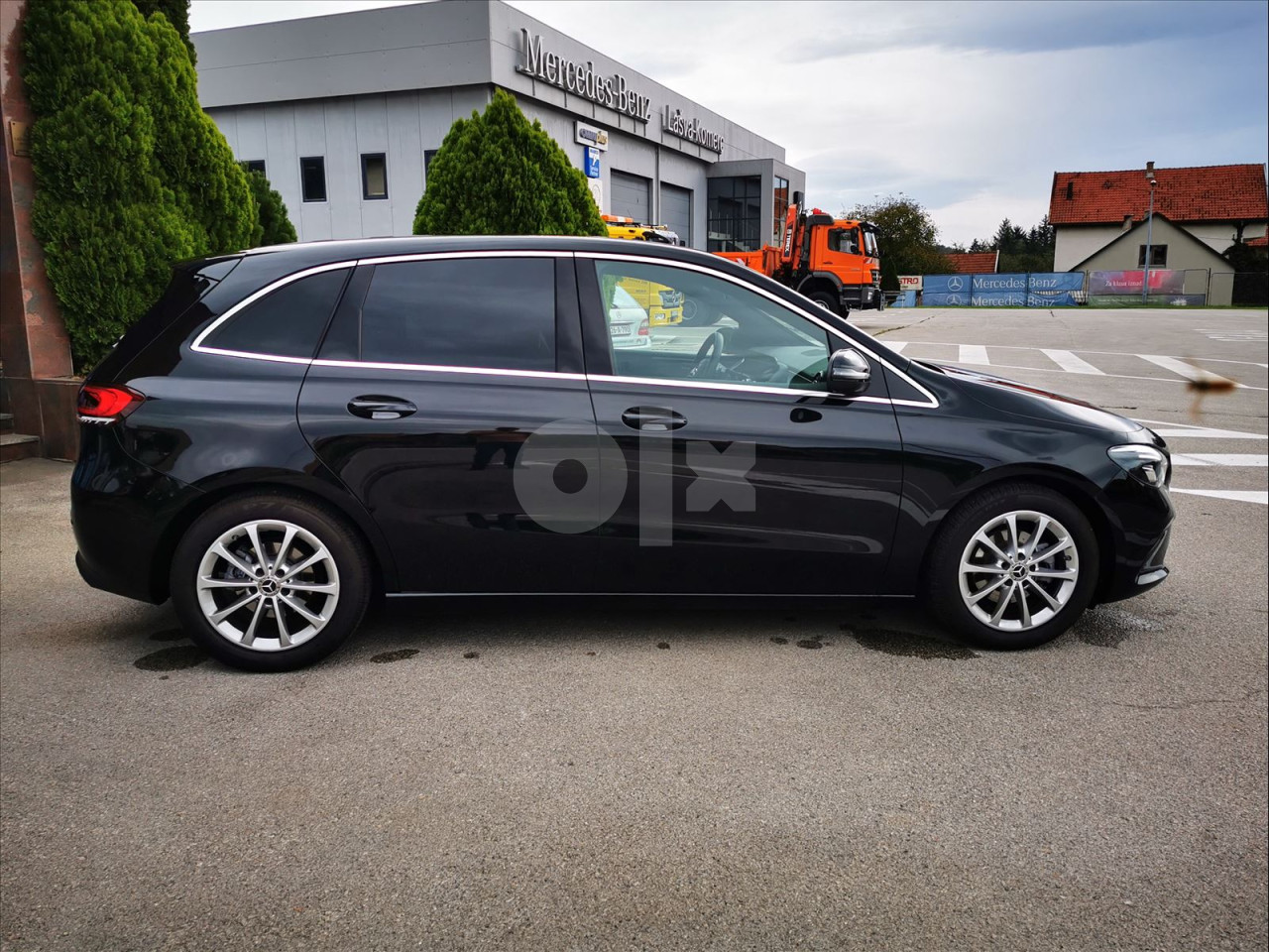 Mercedes-Benz B 180d (429)