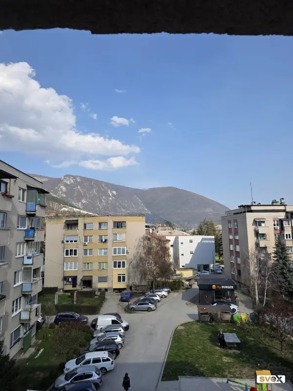 Dvosoban stan u centru Travnika