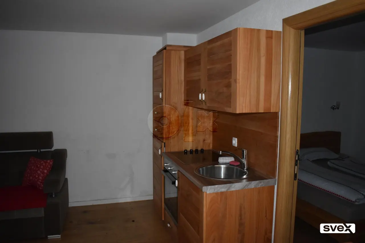 Vikendica na Vlašiću, Kukotnica