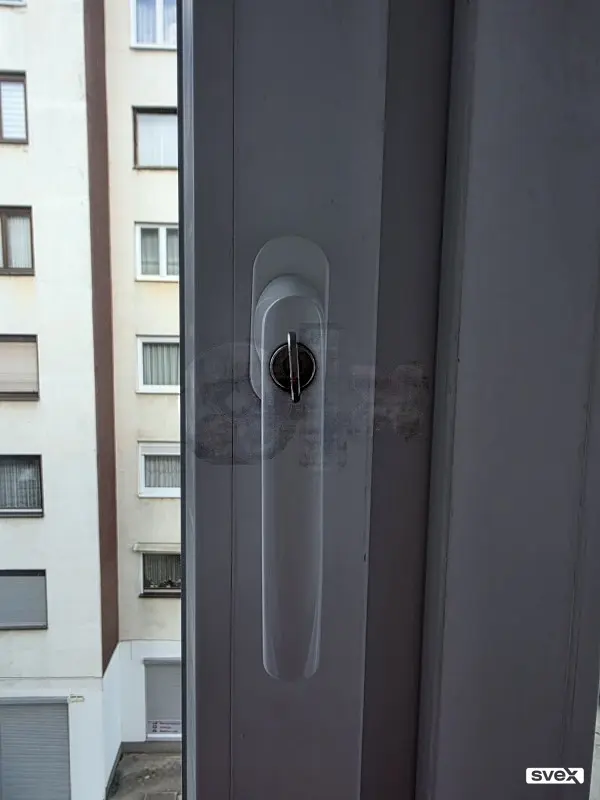 Dvosoban stan u centru Travnika