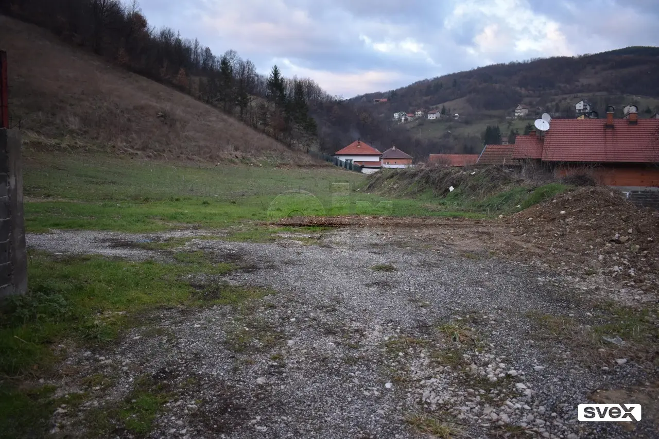 Imanje sa kućom u Čajdrašu