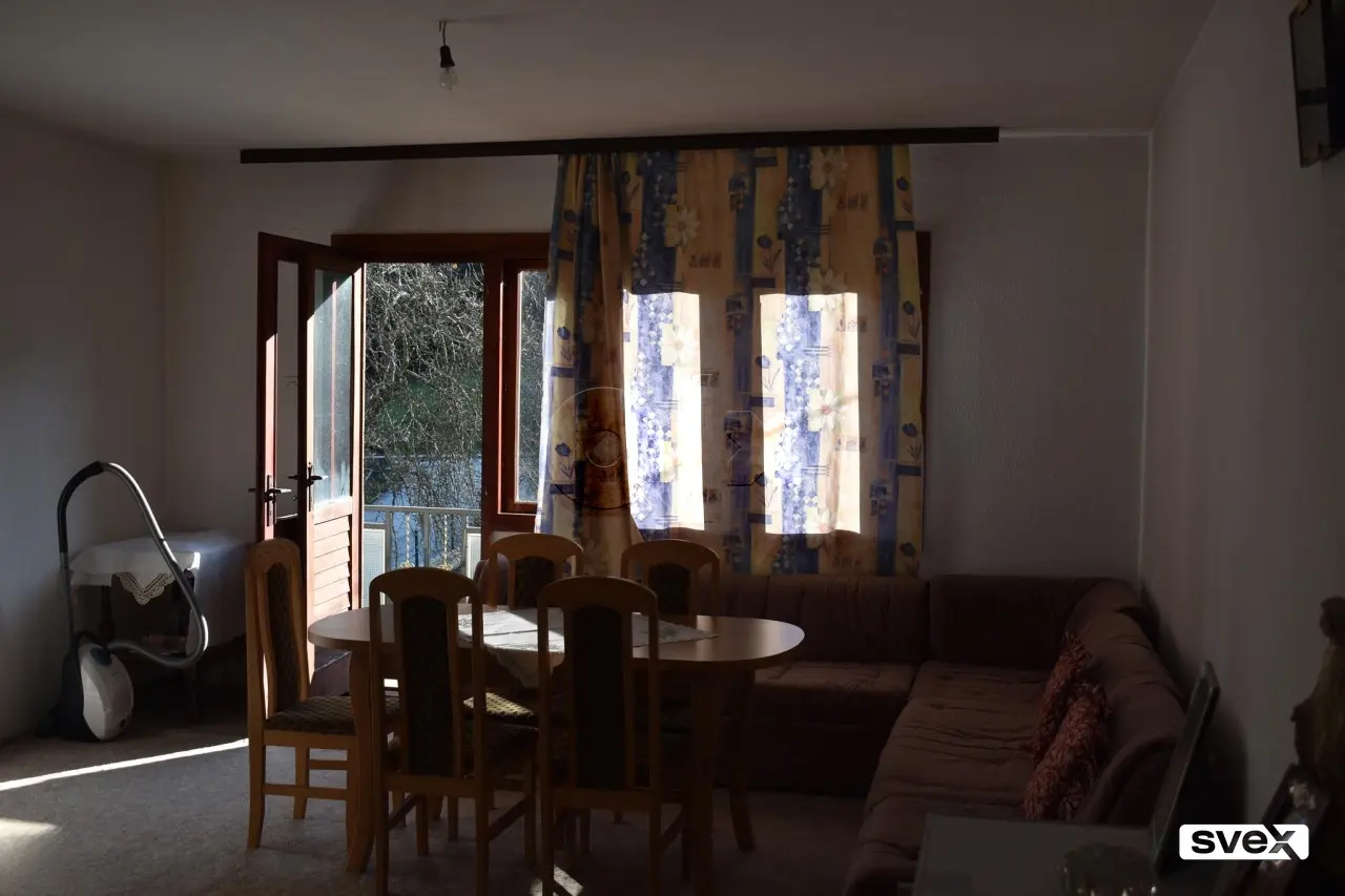 Kuća trospratnica u naselju Luke - Fojnica