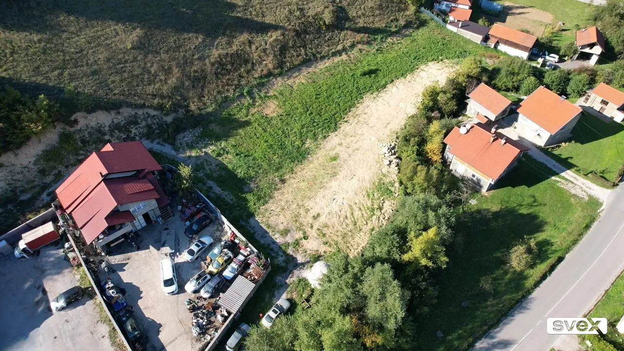 Imanje sa kućom u Čajdrašu