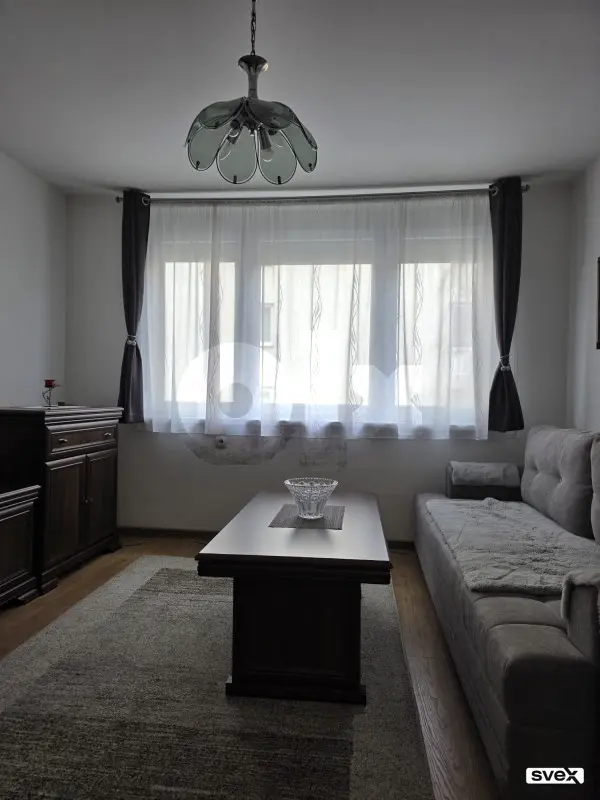 Dvosoban stan u centru Travnika