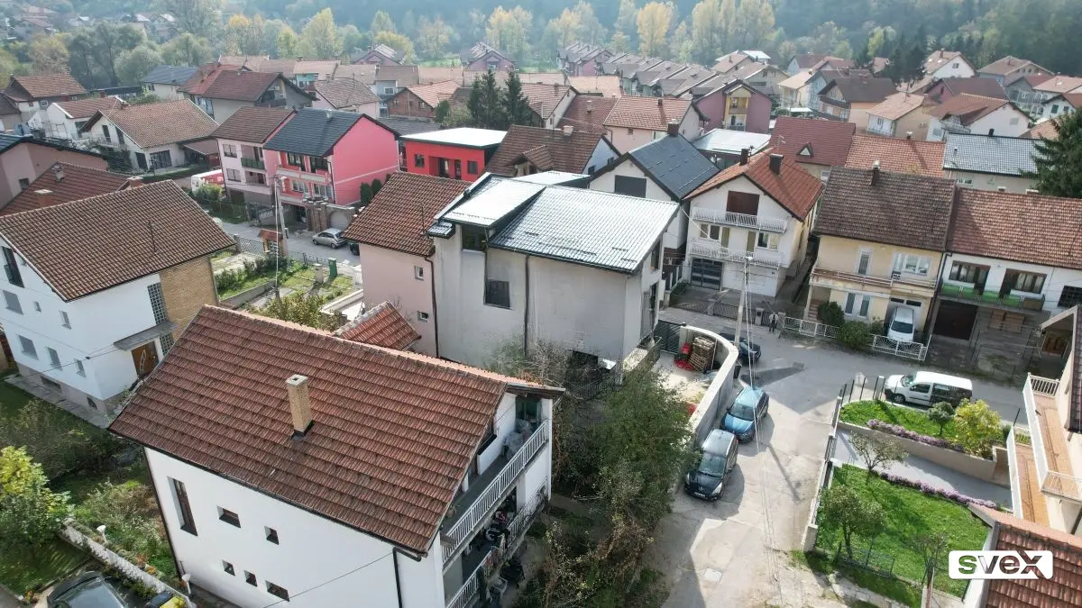 Luksuzno uređena kuća u Lukovom polju