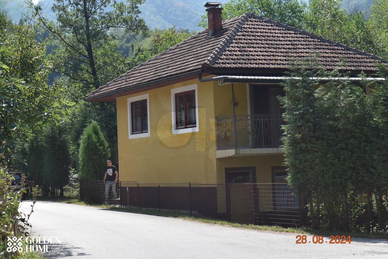 Vinekdica u mjestu Begov Han - Žepče