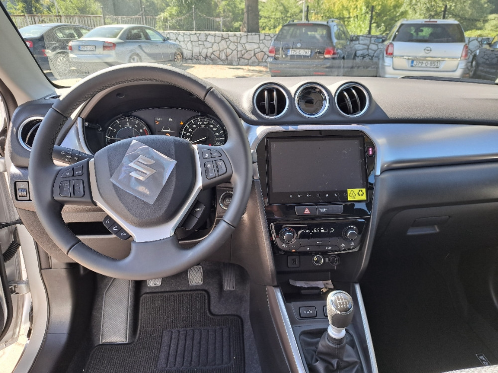 SUZUKI VITARA 1.4 (GL+,MT)-AC BERLIJETA VISOKO