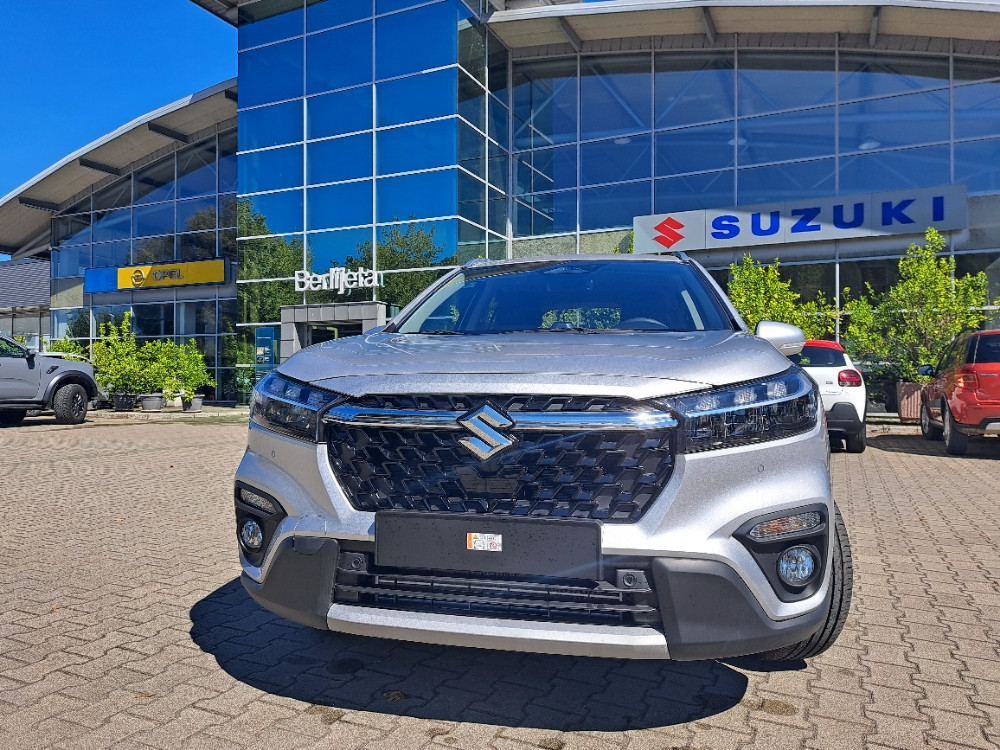 SUZUKI S-CROSS 1.4 (GL+,MT6)-AC BERLIJETA VISOKO