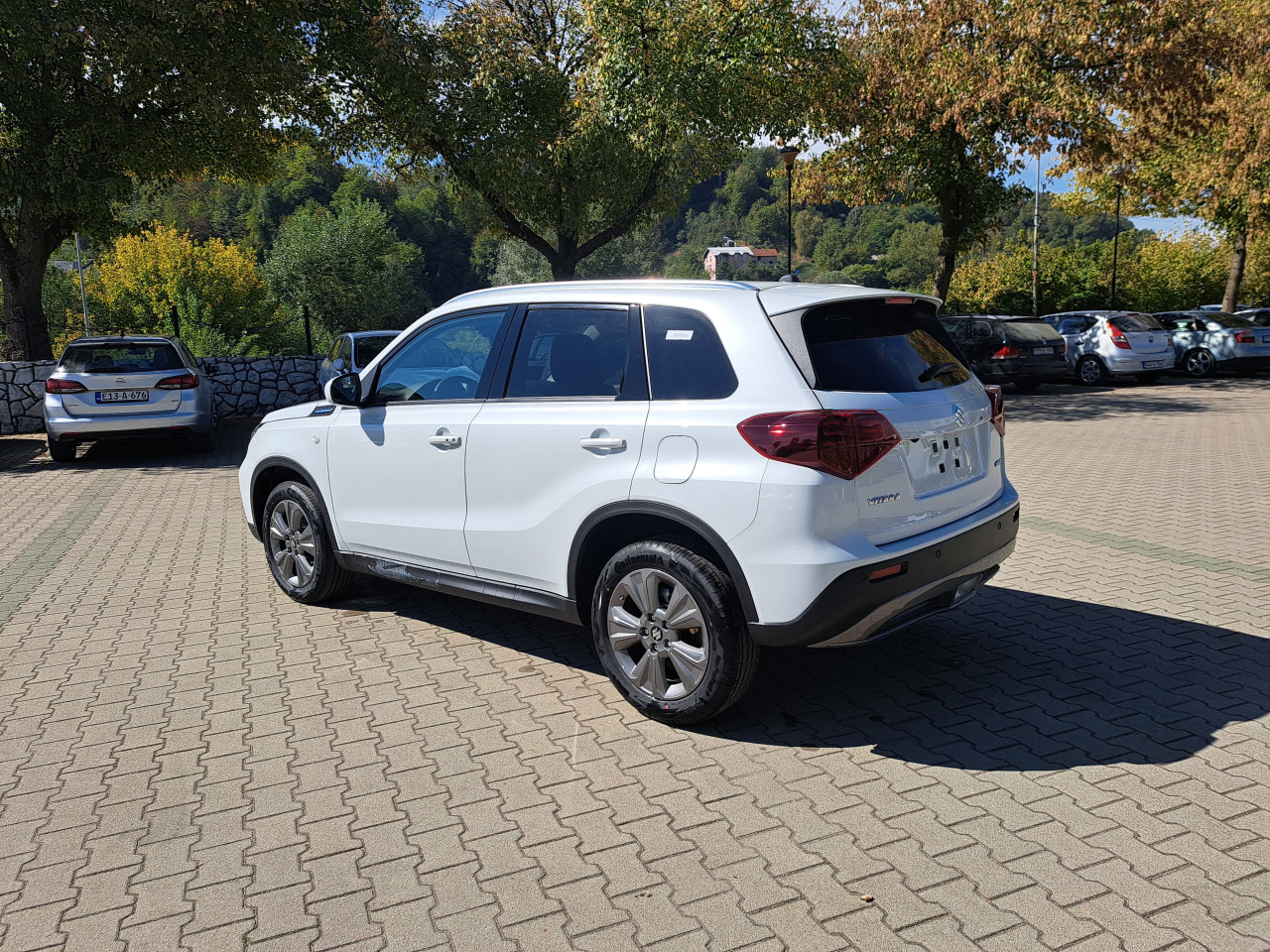 SUZUKI VITARA (GL+,MT) - AC BERLIJETA VISOKO
