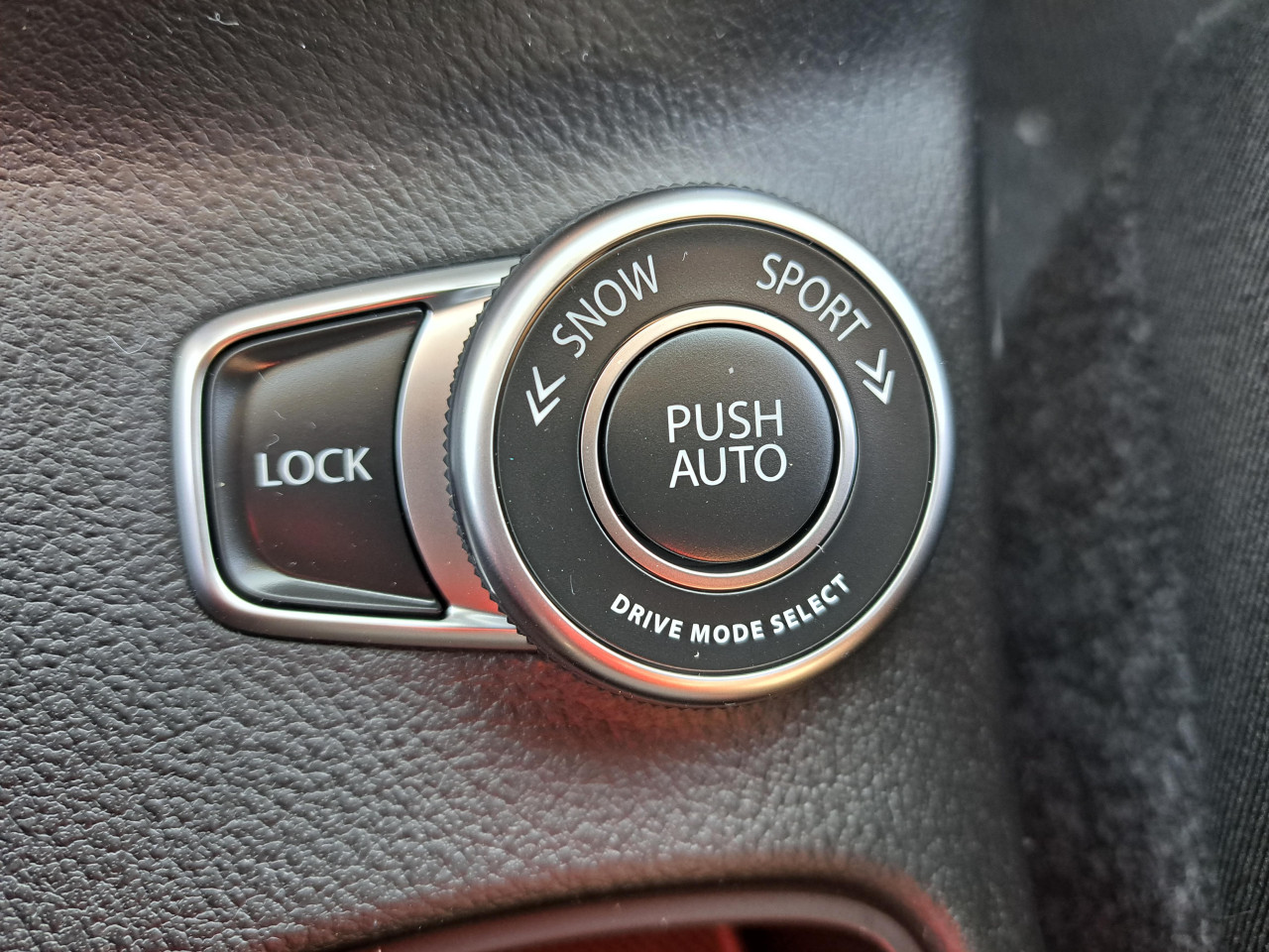 SUZUKI VITARA GL+,4WD,AT-AC BERLIJETA VISOKO-032/731-580