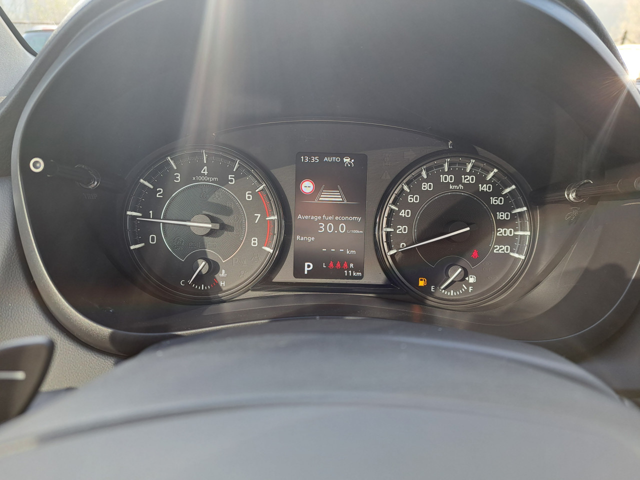 SUZUKI S-CROSS 4WD,AT-AC BERLIJETA VISOKO-032/731-580