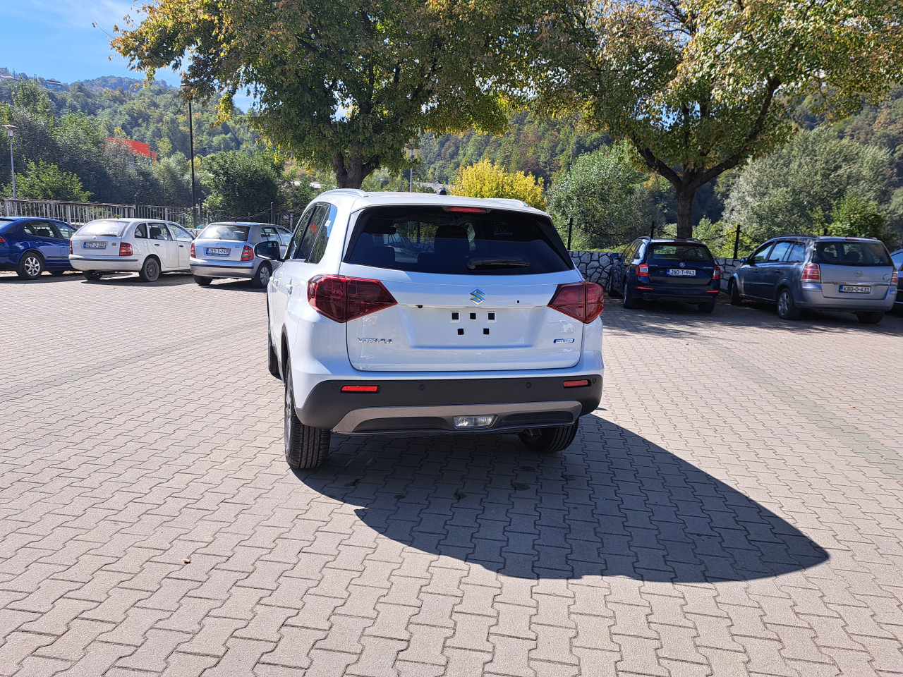 SUZUKI VITARA (GL+,MT) - AC BERLIJETA VISOKO