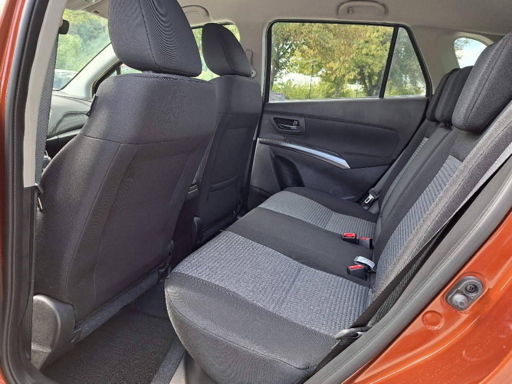 SUZUKI S-CROSS 1.4 (GL+,MT6)-AC BERLIJETA VISOKO