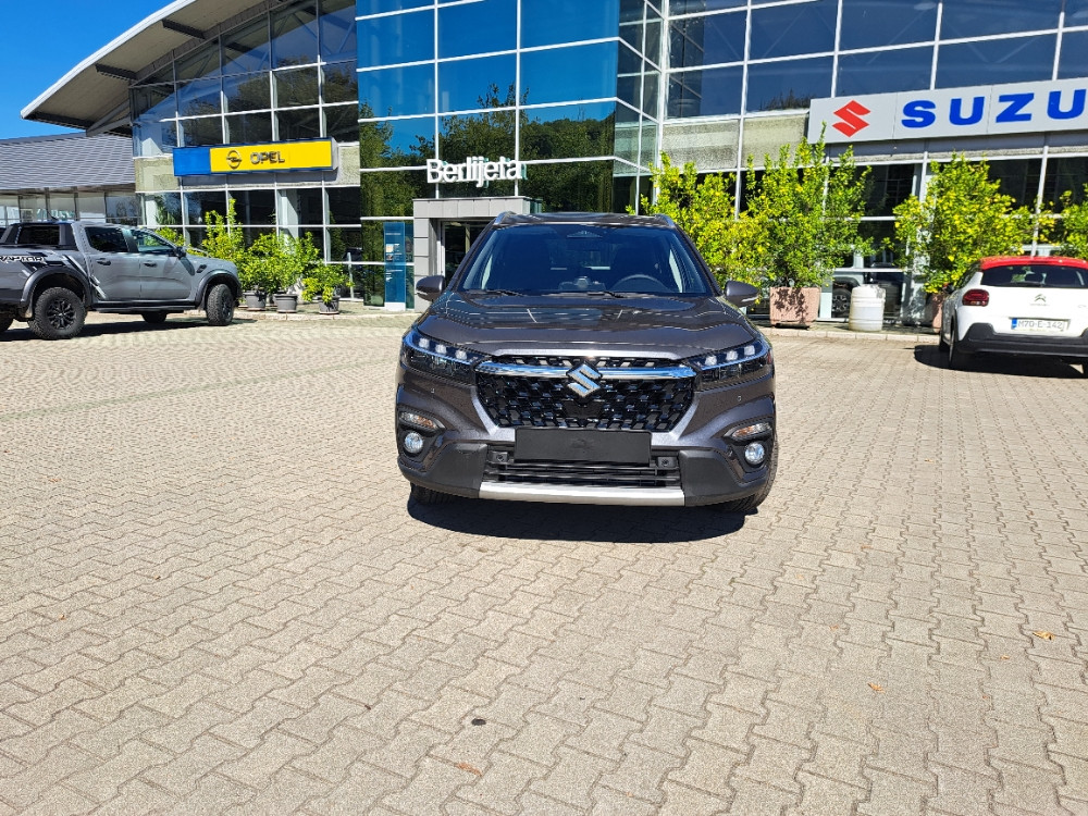 SUZUKI S-CROSS 1.4 (GL+,MT6)-AC BERLIJETA VISOKO