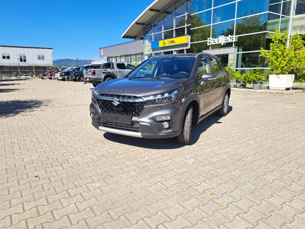 SUZUKI S-CROSS 1.4 (GL+,MT6)-AC BERLIJETA VISOKO