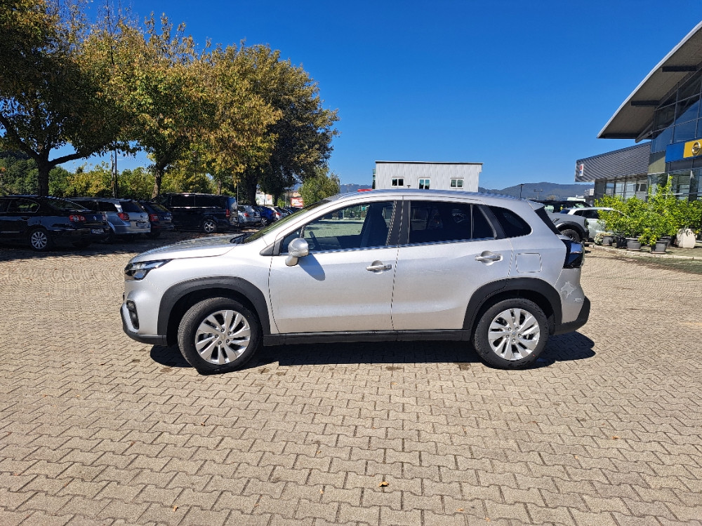 SUZUKI S-CROSS 1.4 (GL+,MT6)-AC BERLIJETA VISOKO