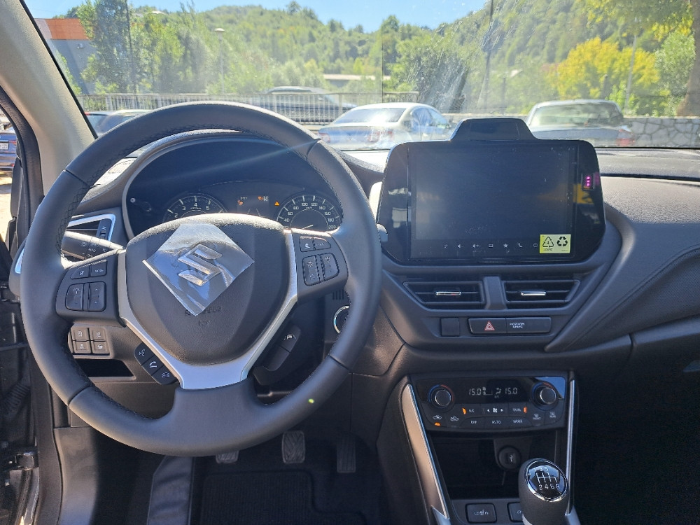SUZUKI S-CROSS 1.4 (GL+,MT6)-AC BERLIJETA VISOKO