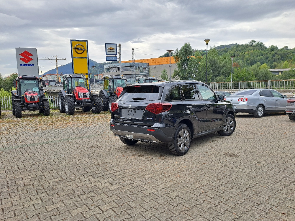 SUZUKI VITARA 1.4 (GL+ MT) - AC BERLIJETA VISOKO
