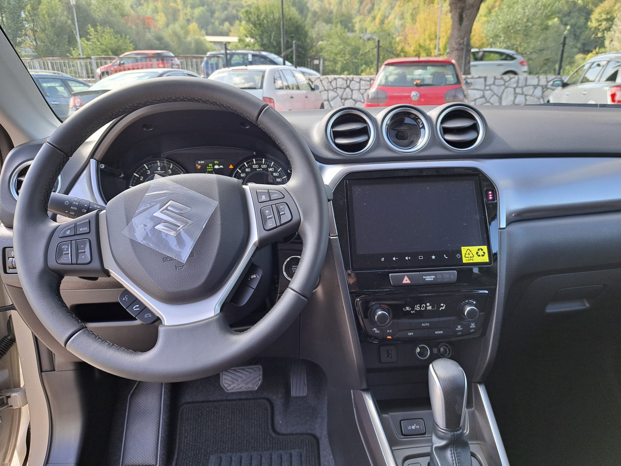 SUZUKI VITARA (GL+,AT) - AC BERLIJETA VISOKO