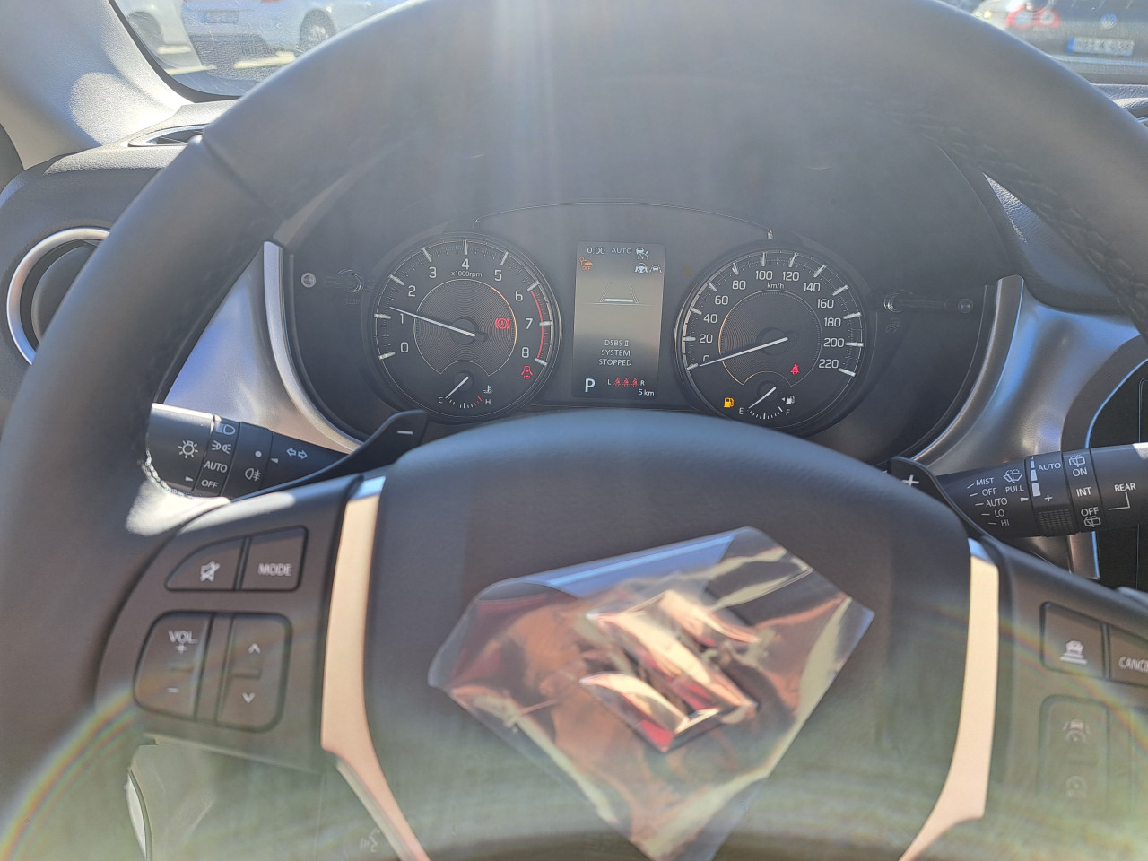 SUZUKI VITARA GL+,4WD,AT-AC BERLIJETA VISOKO-032/731-580